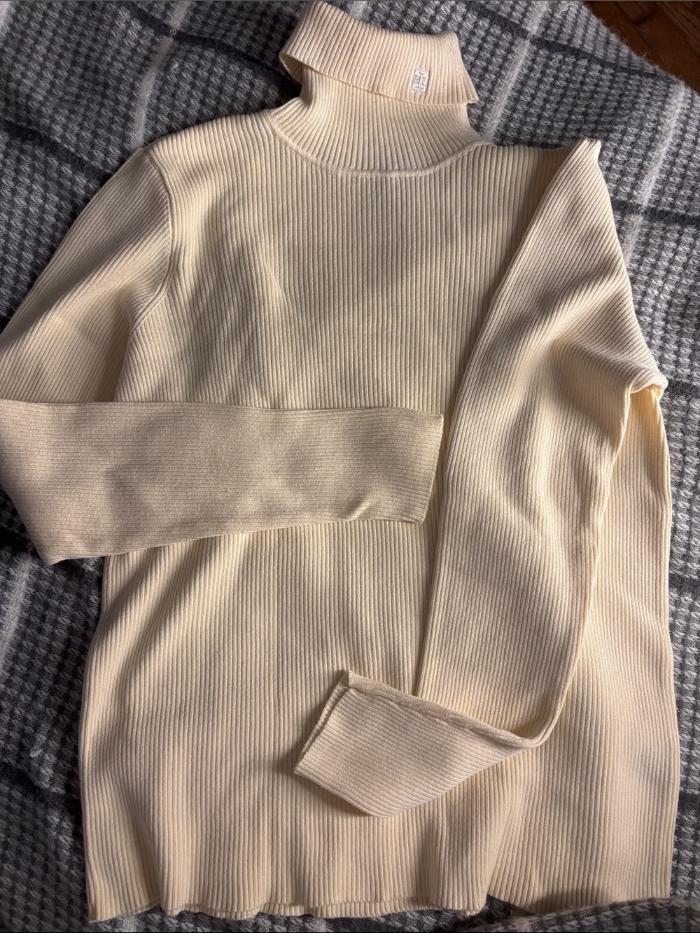 Lauren Ralph Lauren Cream Ribbed Turtleneck Sweater
